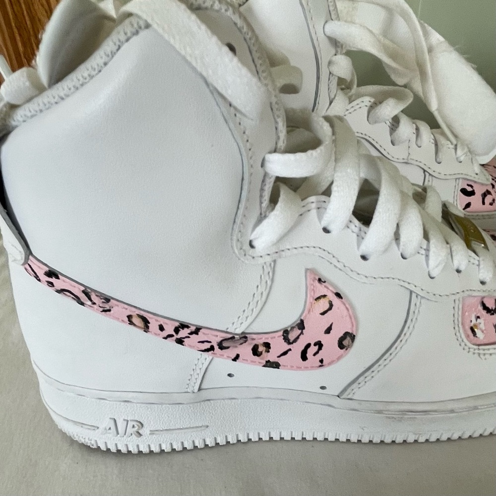 Nike Custom White and Pink Air Force 1 Athletic High Top Shoes - Picture 6 of 9